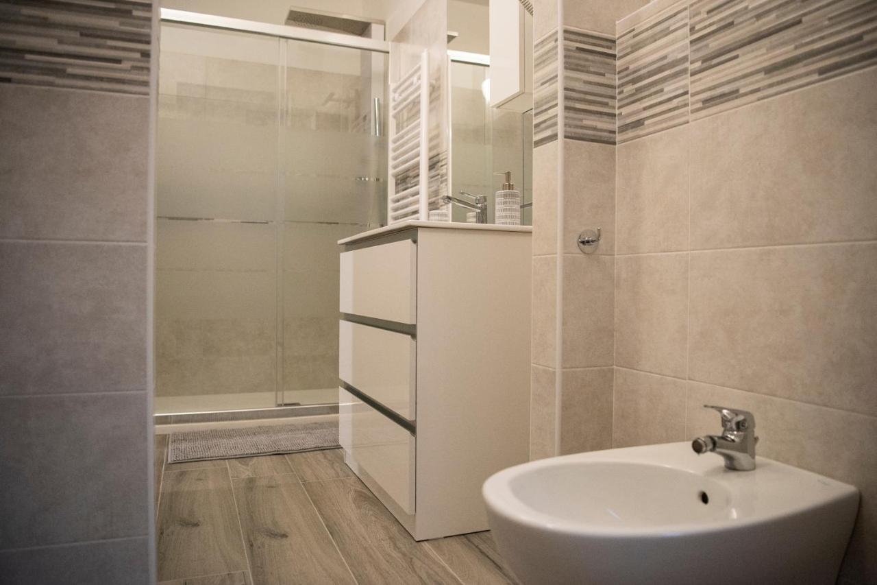 Aris Appartamento Torino Ngoại thất bức ảnh